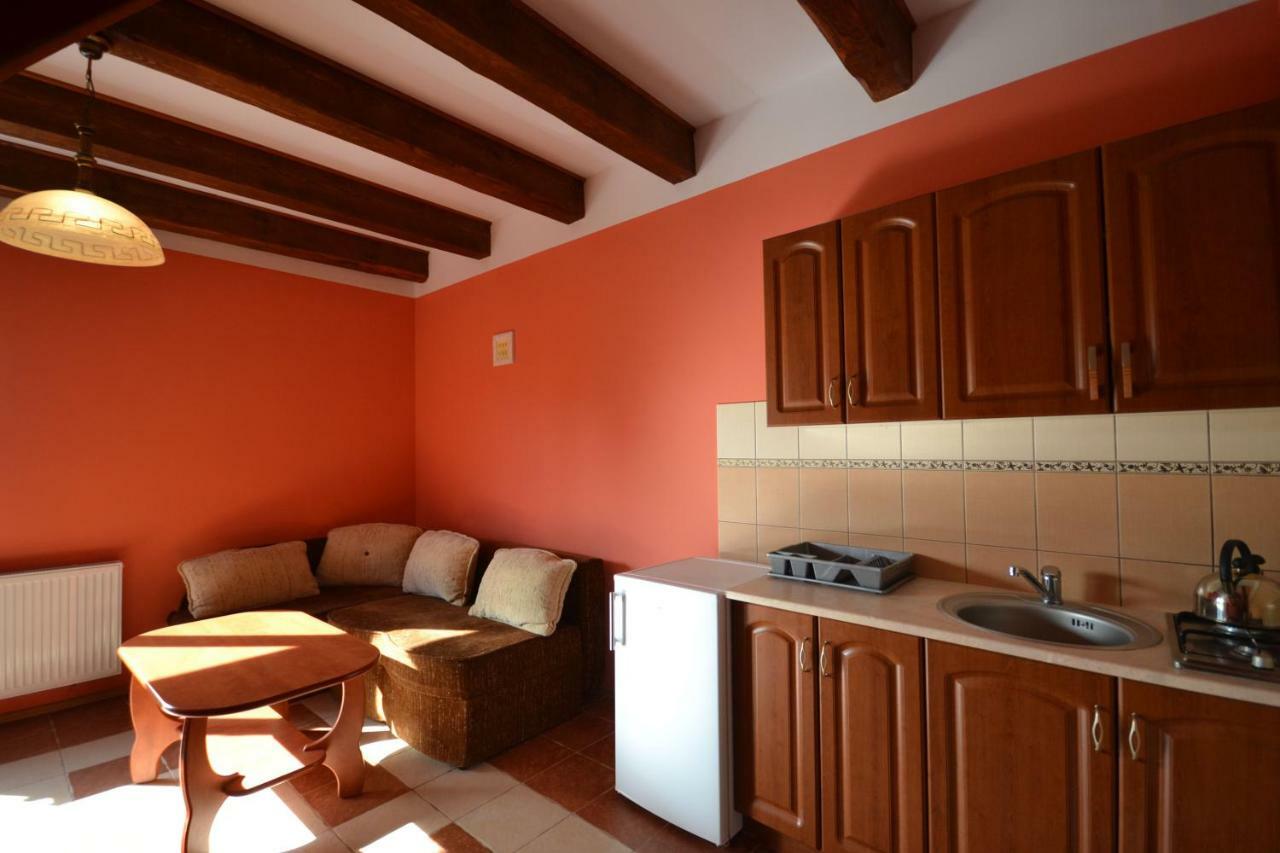 Apartamenty "Anusia" Ledzin Exterior foto
